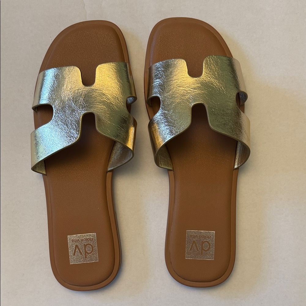DV by Dolce Vita Metallic Gold and Tan Sandals